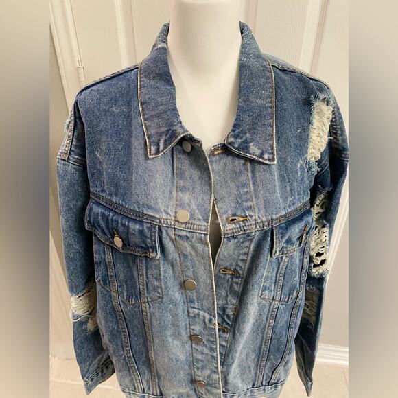 Denim Jacket Distressed Ripped Oversized Beaded Fringe Accent on Back M/L Boho - Picture 6 of 13